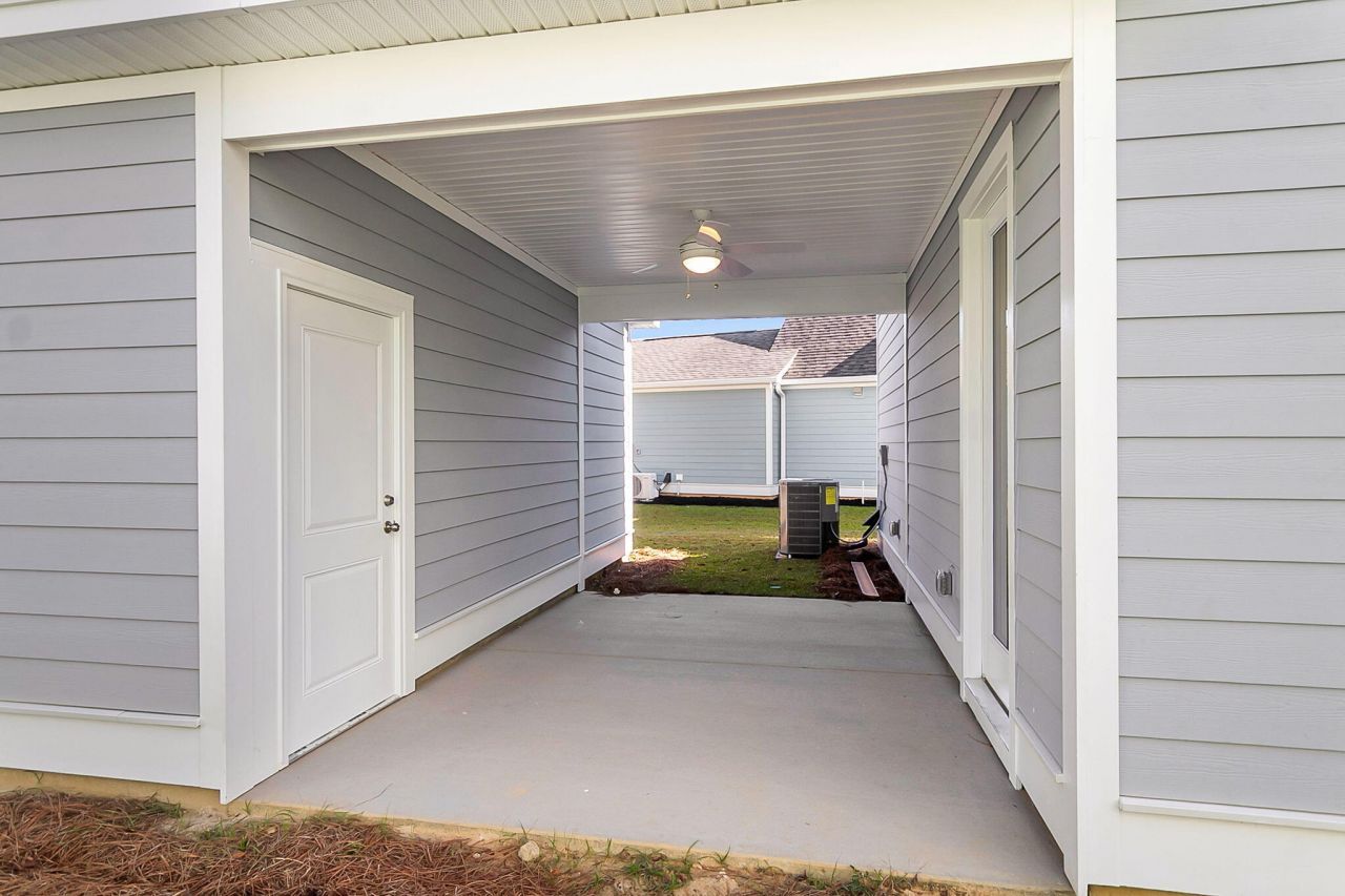 124 Cantona Drive Photo 6