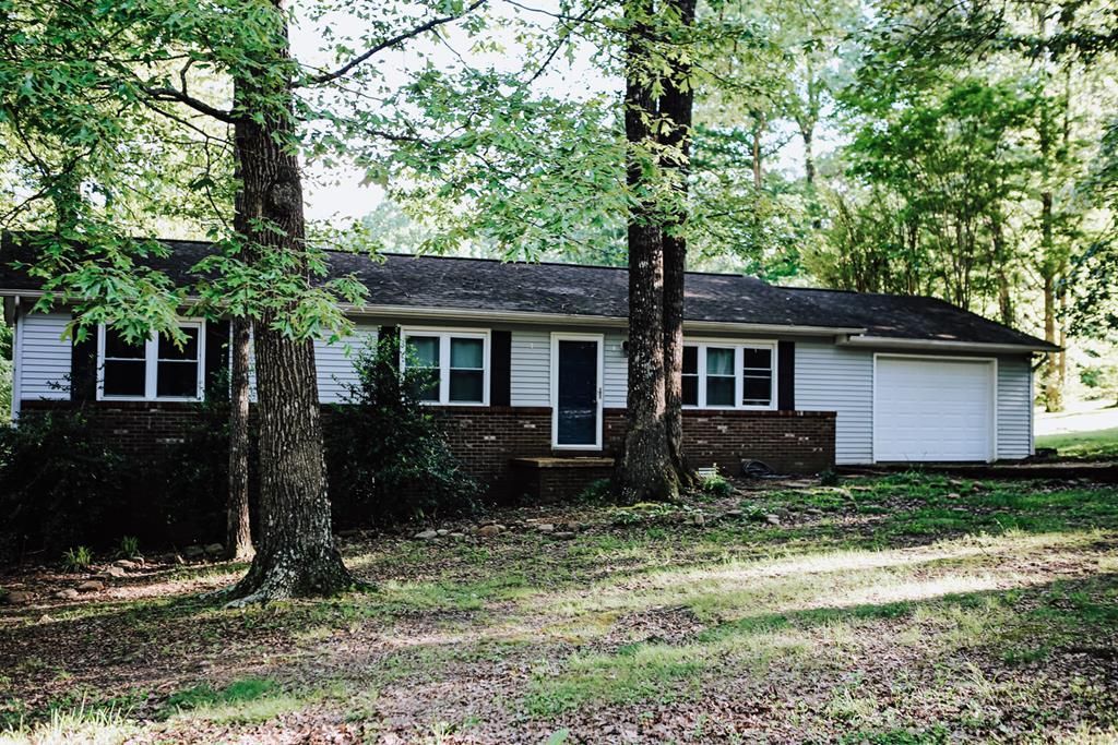 130 Laurel Lane, Paris, TN 38242 Main Photo