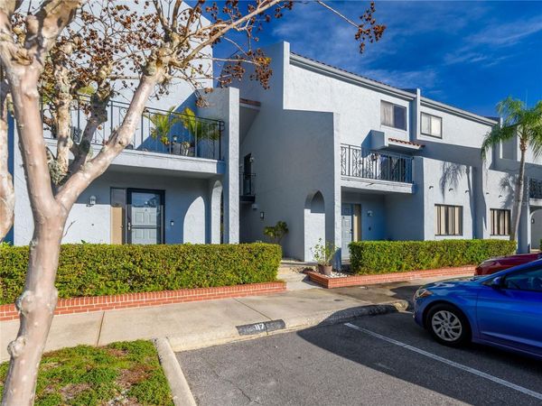 6304 GRAND BAHAMA CIRCLE, Unit D, TAMPA, FL 33615