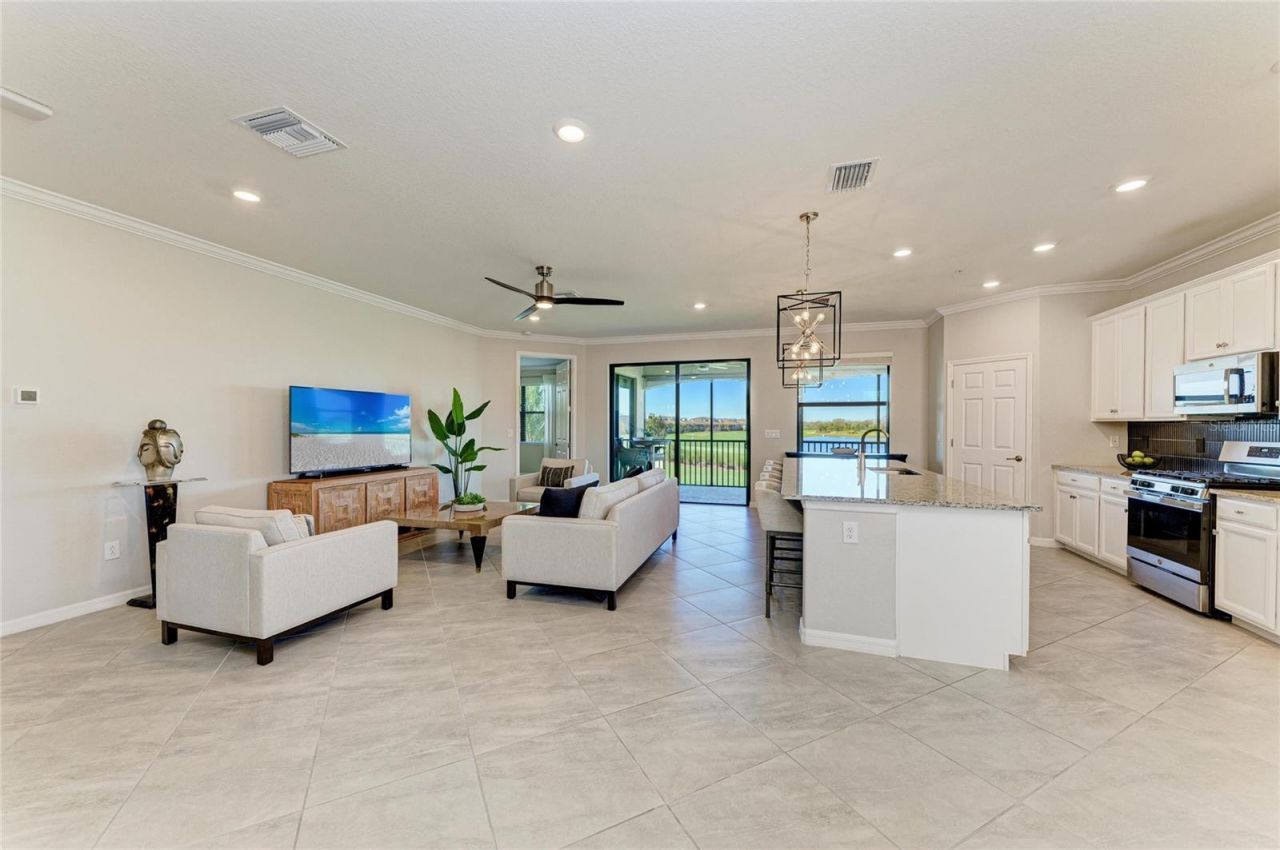 6076 Worsham Lane, Unit 103, Bradenton, FL 34211 Photo