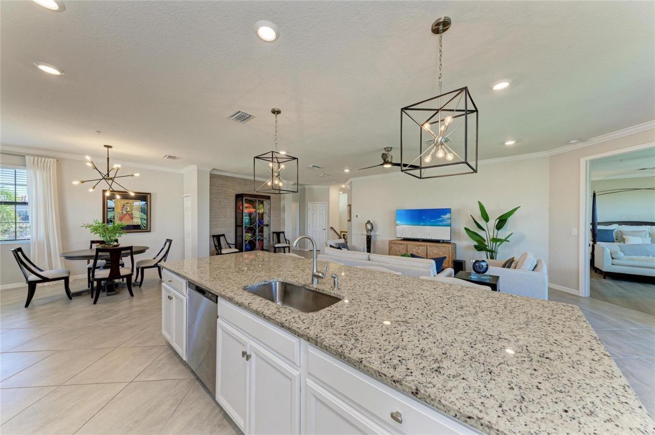 6076 Worsham Lane, Unit 103, Bradenton, FL 34211 Photo