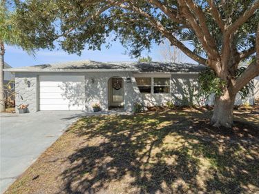6333 ABERDEEN AVENUE, NEW PORT RICHEY, FL 34653