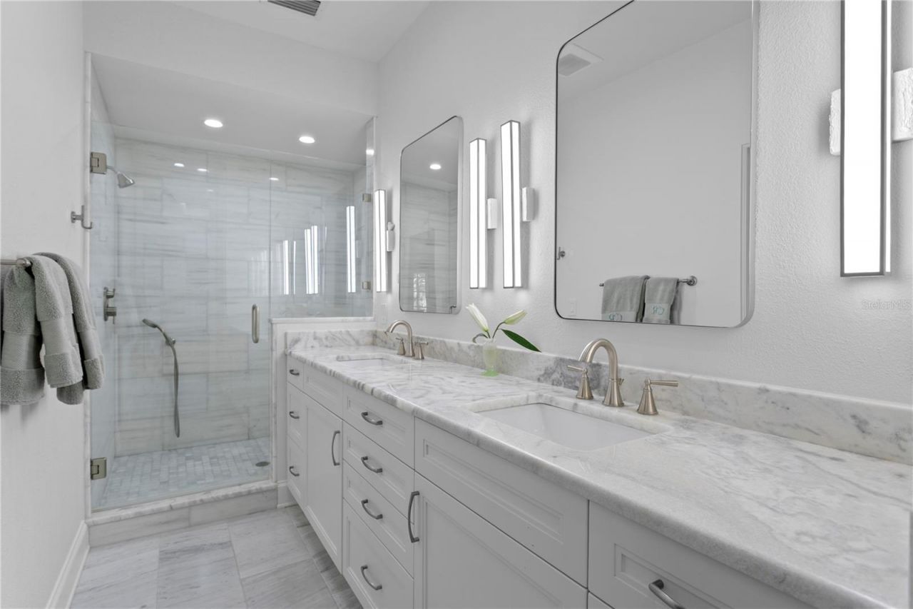 7211 3rd Avenue S, Saint Petersburg, FL 33707 Photo