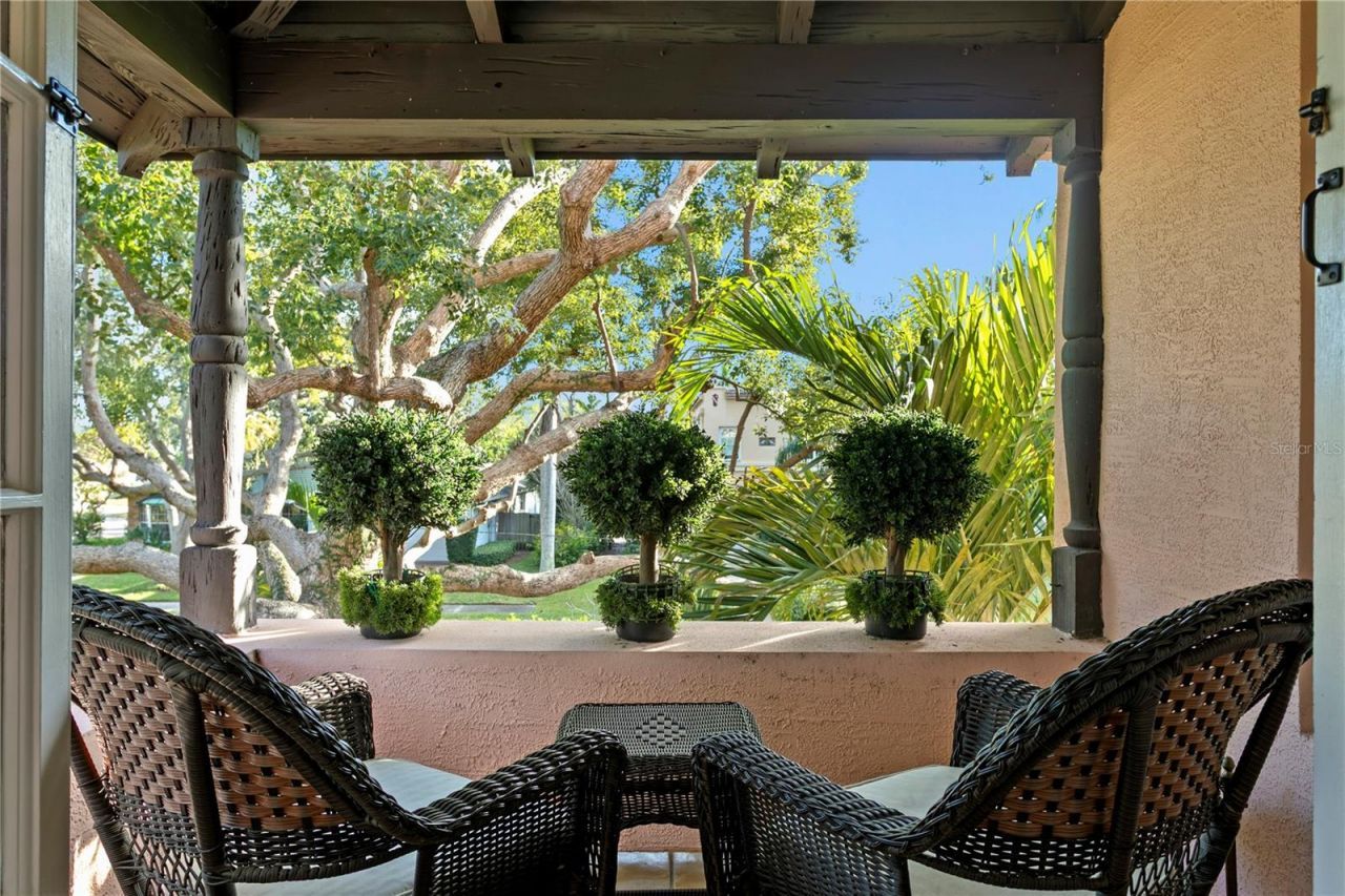 7211 3rd Avenue S, Saint Petersburg, FL 33707 Photo