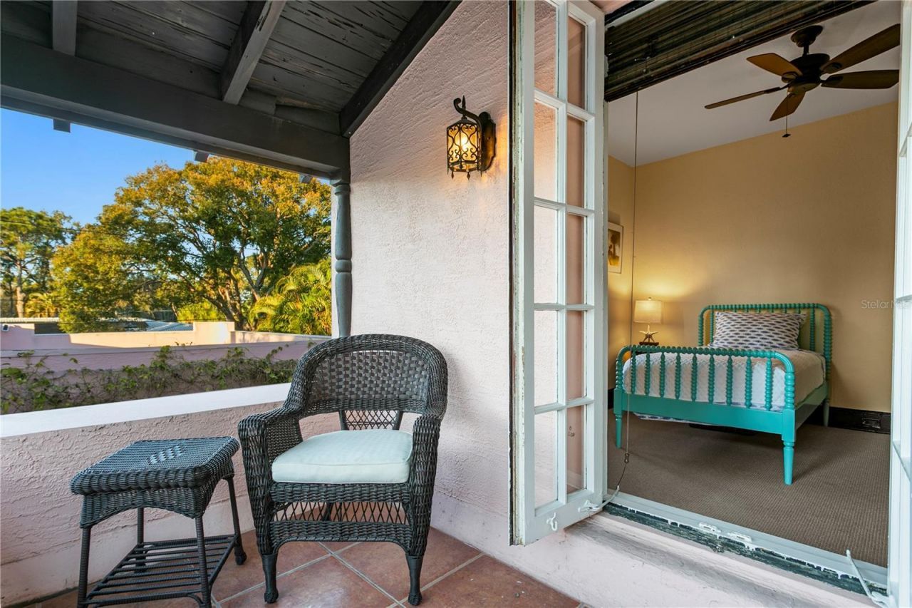 7211 3rd Avenue S, Saint Petersburg, FL 33707 Photo