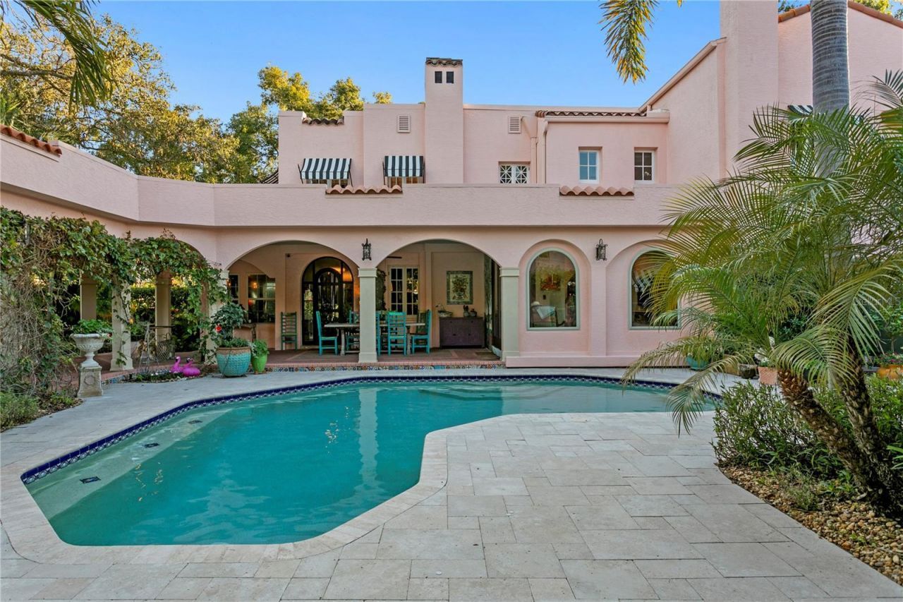 7211 3rd Avenue S, Saint Petersburg, FL 33707 Photo