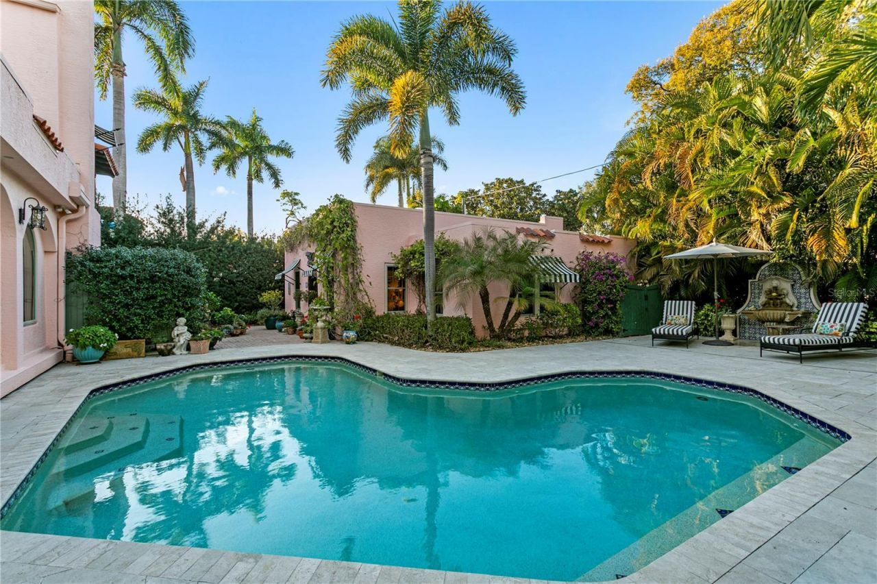 7211 3rd Avenue S, Saint Petersburg, FL 33707 Photo