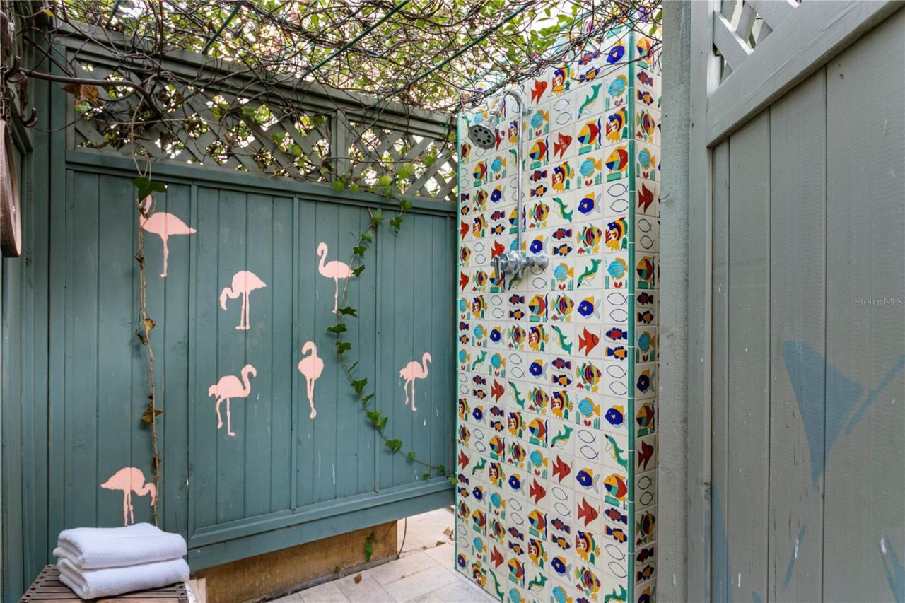 7211 3rd Avenue S, Saint Petersburg, FL 33707 Photo