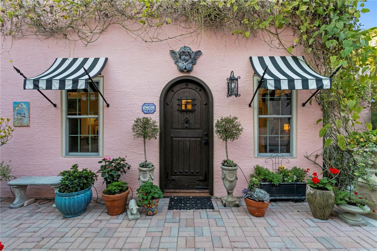 7211 3rd Avenue S, Saint Petersburg, FL 33707 Photo