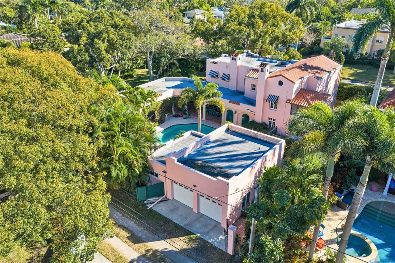 7211 3rd Avenue S, Saint Petersburg, FL 33707 Photo