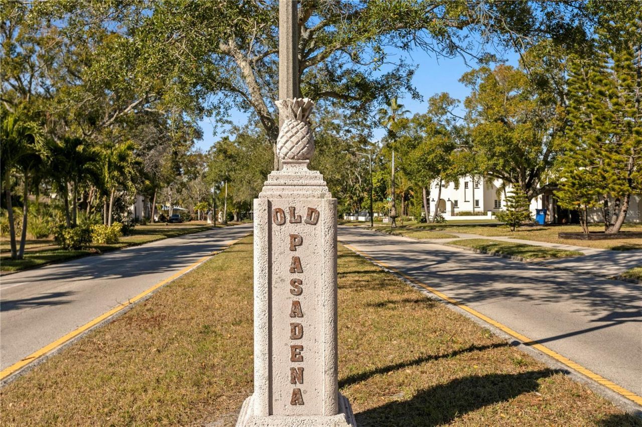 7211 3rd Avenue S, Saint Petersburg, FL 33707 Photo