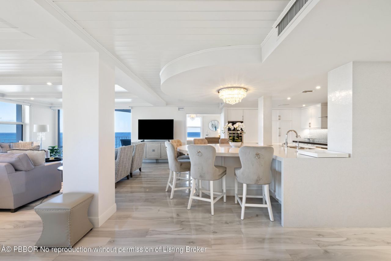 2295 S Ocean Boulevard, Unit 625, Palm Beach, FL 33480 Photo
