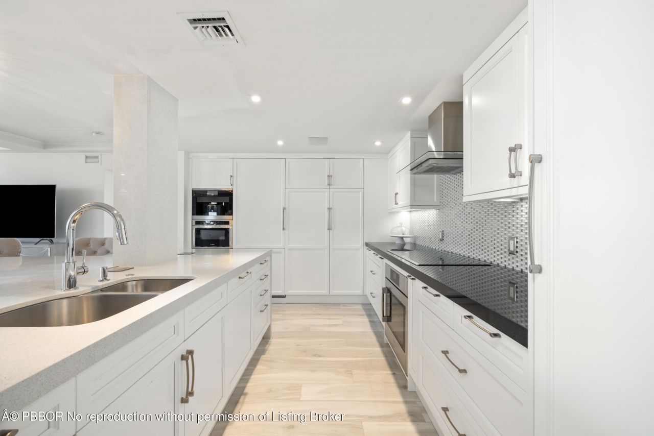 2295 S Ocean Boulevard, Unit 625, Palm Beach, FL 33480 Photo