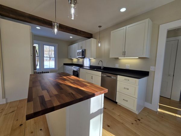 476 Winthrop Center Road, Winthrop, ME 04364