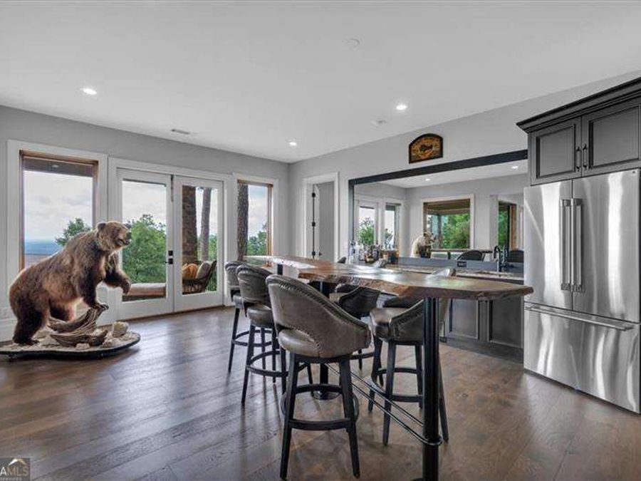 Property Image 61