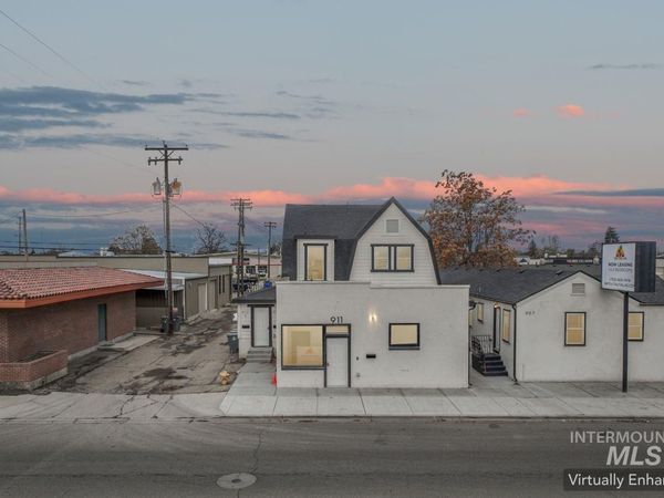 911 2nd Street S, Nampa, ID 83651