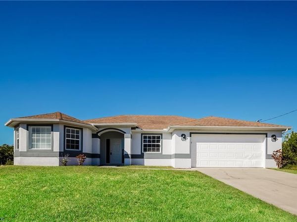 2805 Anita AVE N, LEHIGH ACRES, FL 33971