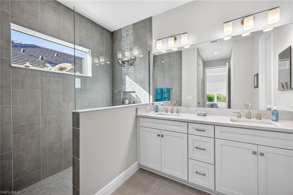 17827 Saddlebunch Ky, Fort Myers, FL 33908 Photo