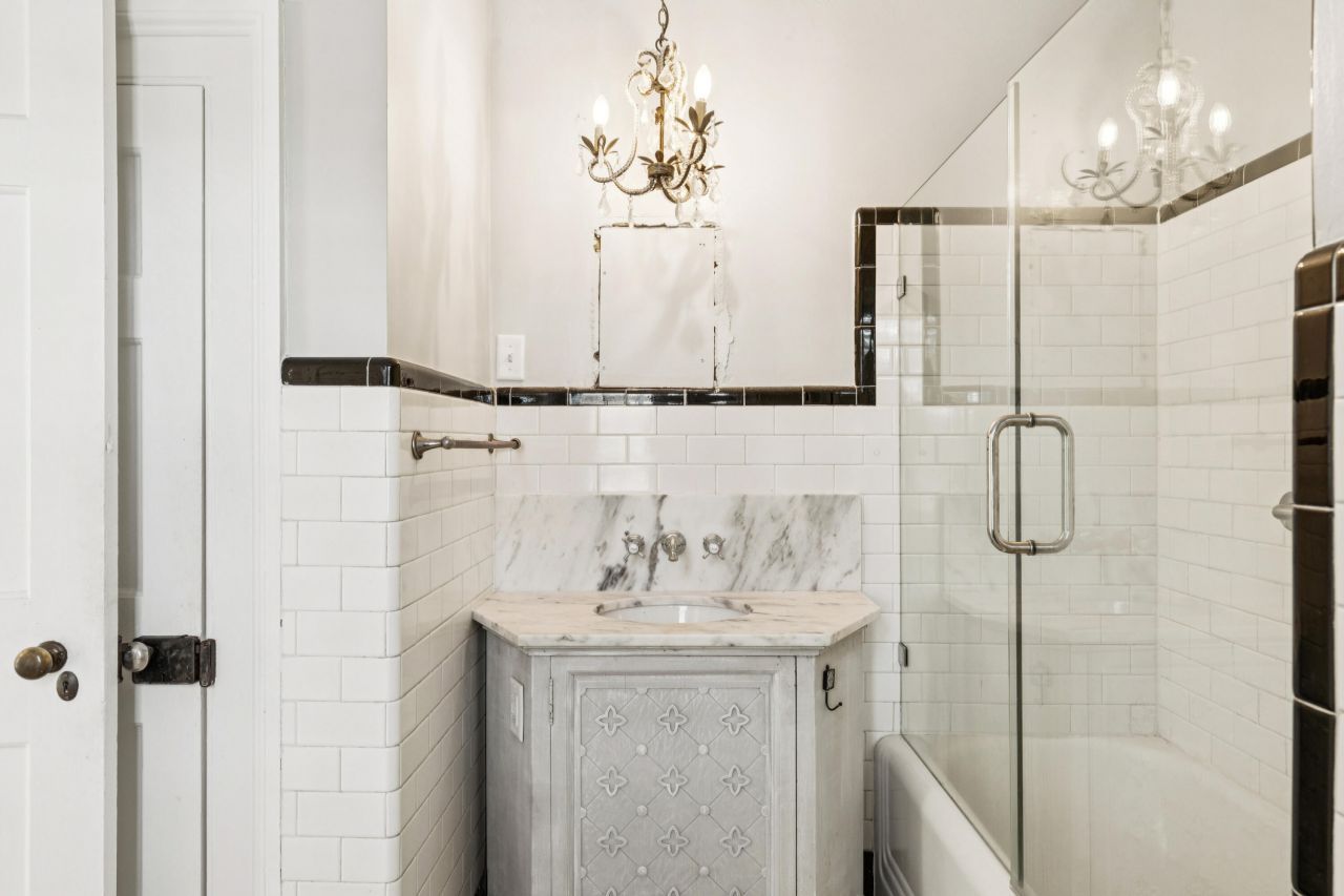 124 Church Street Photo 20