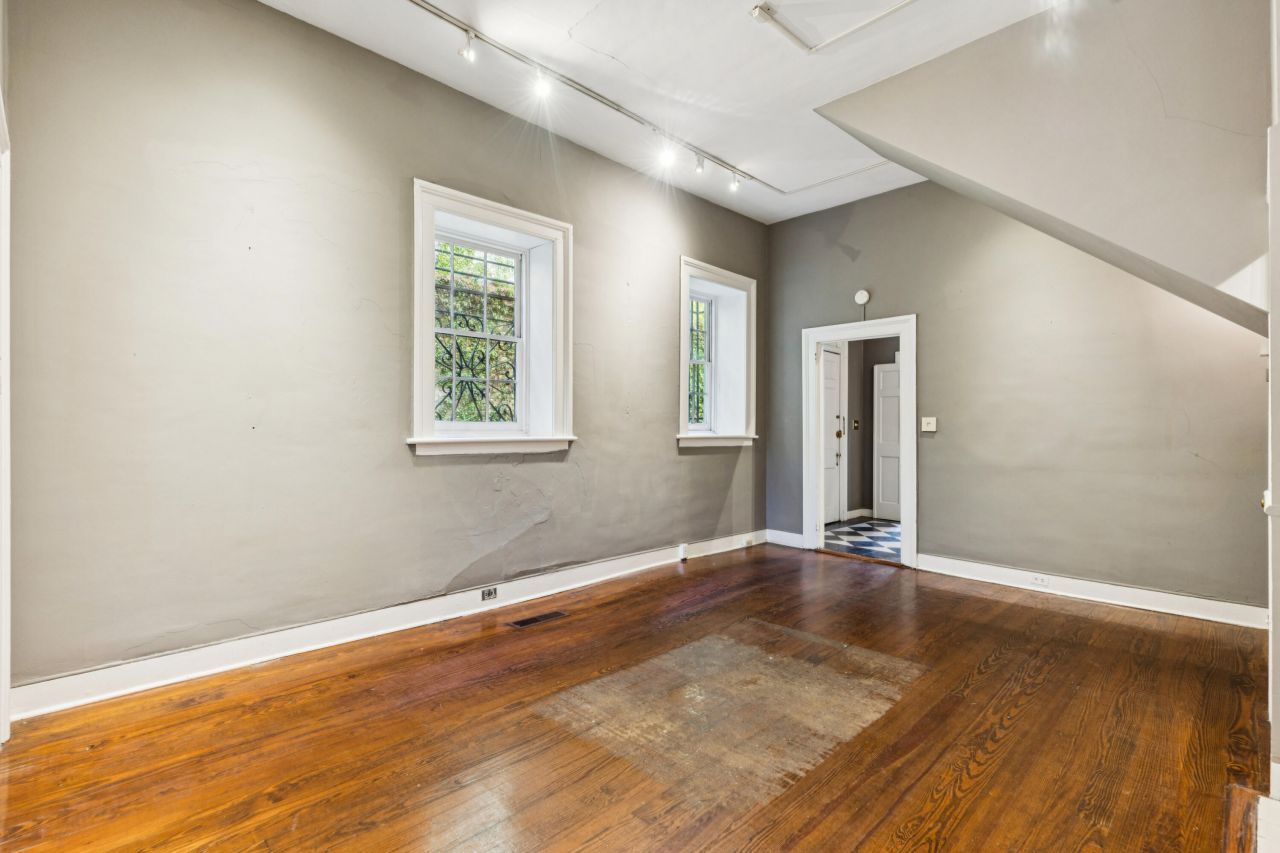 124 Church Street Photo 23