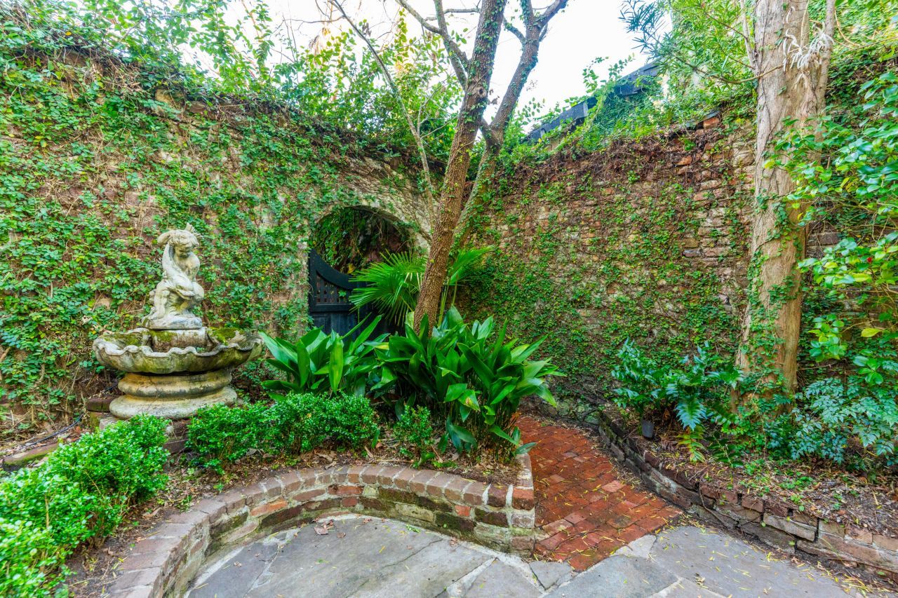 124 Church Street Photo 32