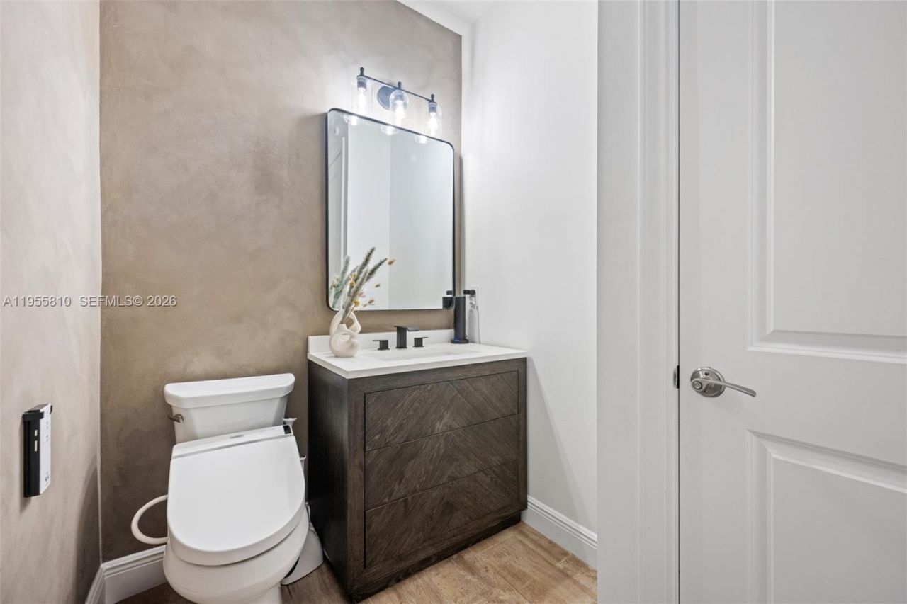 1465 Bursera Ter , Hollywood, FL 33021 Photo