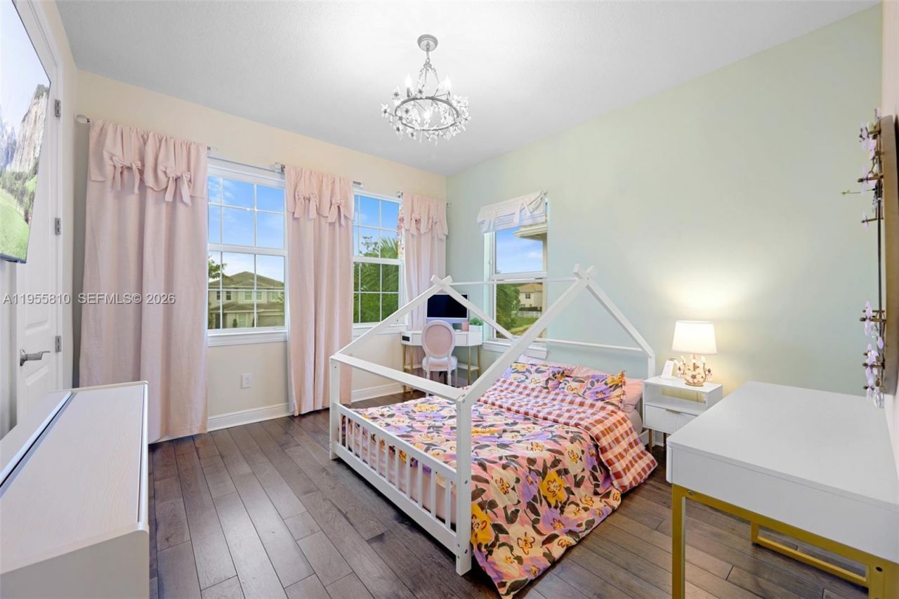 1465 Bursera Ter , Hollywood, FL 33021 Photo