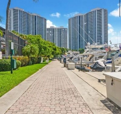 21205 Yacht Club Dr, Unit 507, Aventura, FL 33180 Photo