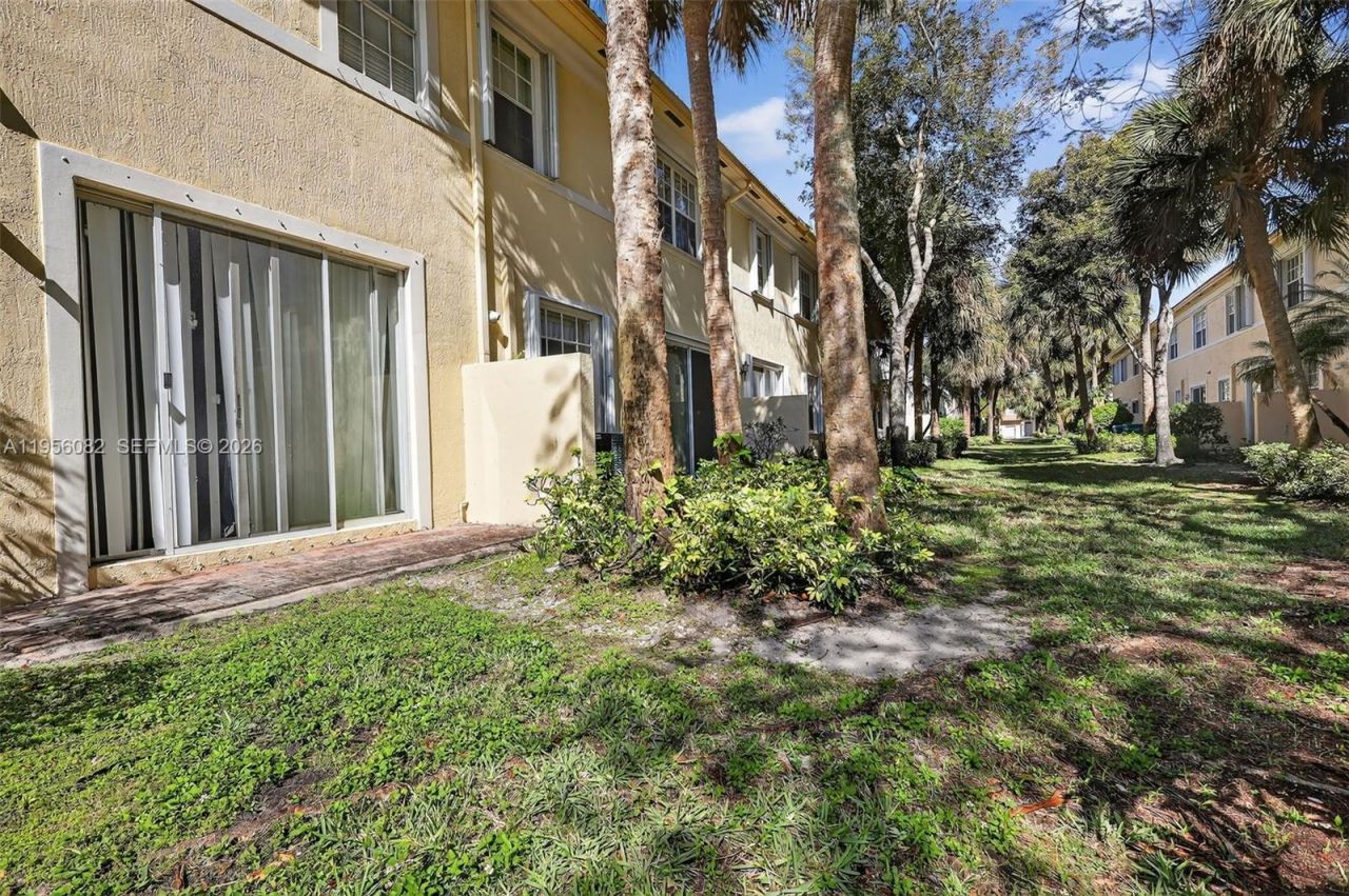 2671 SW 85th Ter, Unit 103, Miramar, FL 33025 Photo
