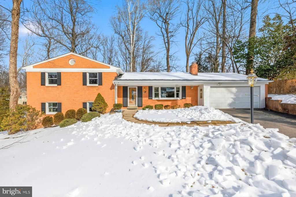 3 Shannon Court, Silver Spring, MD 20904 Main Photo