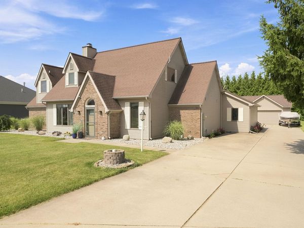 335 Lane 230 Jimmerson Lake, Angola, IN 46703