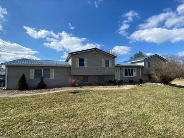 4741 Ceramic Road, Crooksville, OH 43731