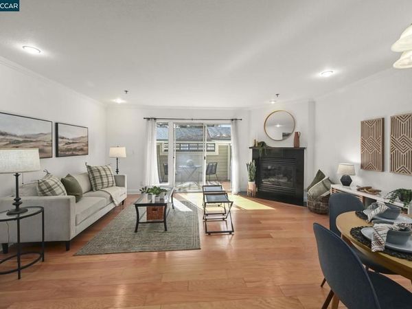 2550 Oak Rd., Unit 108, Walnut Creek, CA 94597