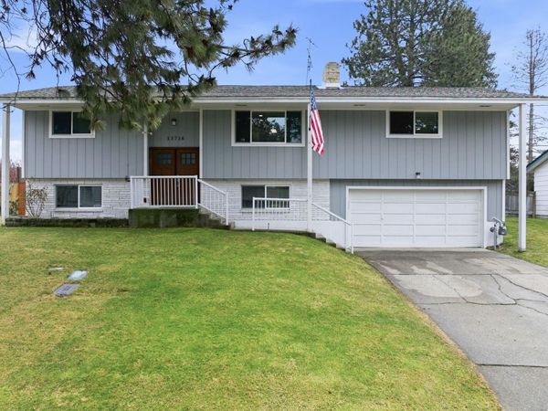 13716 E 30th Ave, Spokane Valley, WA 99216