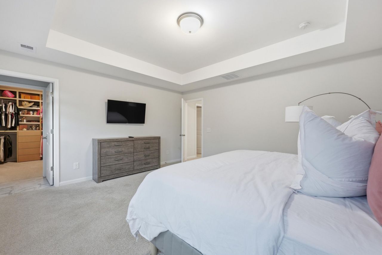 8699 Windsor Hill Boulevard Photo 19