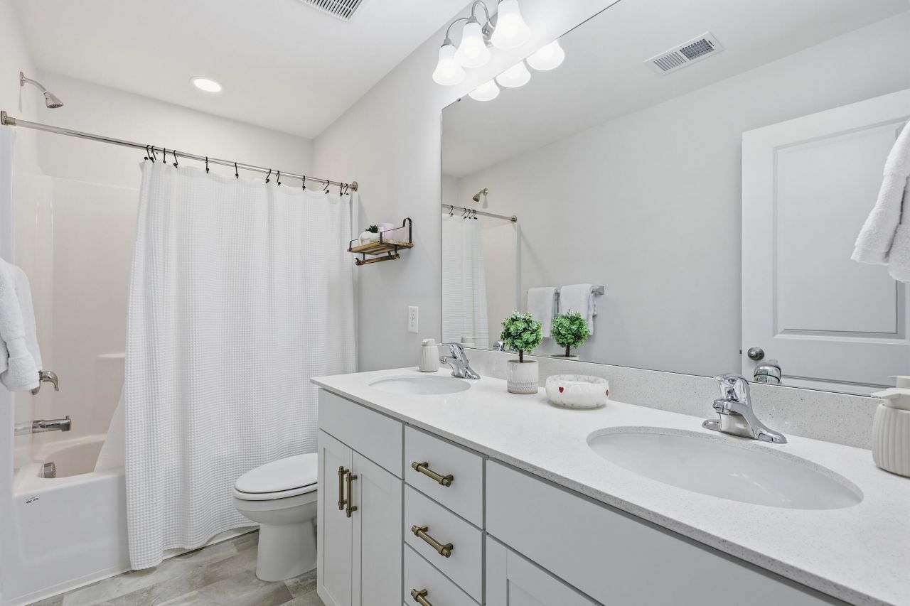 8699 Windsor Hill Boulevard Photo 27