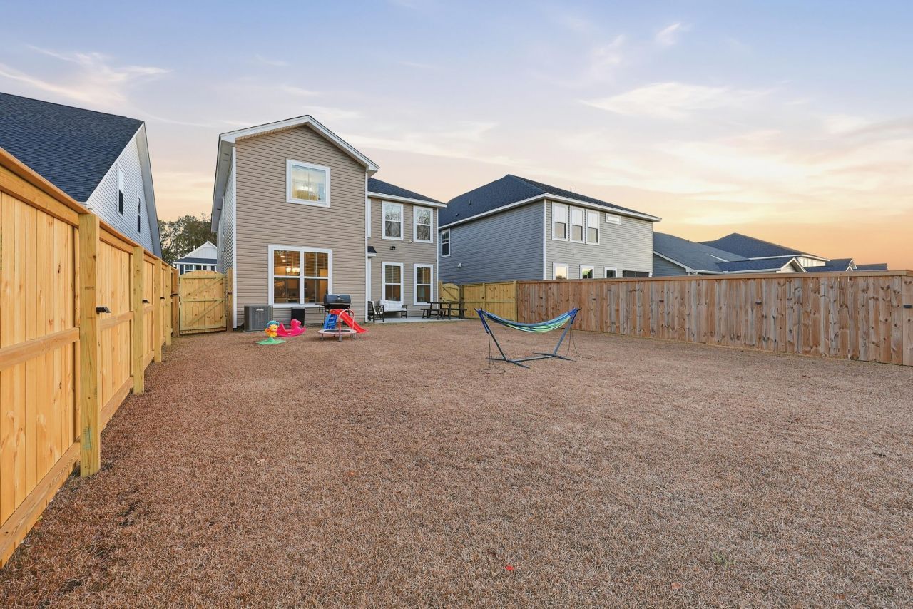 8699 Windsor Hill Boulevard Photo 33