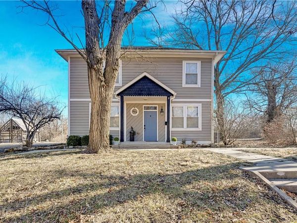 439 S Cherry Street, Ottawa, KS 66067