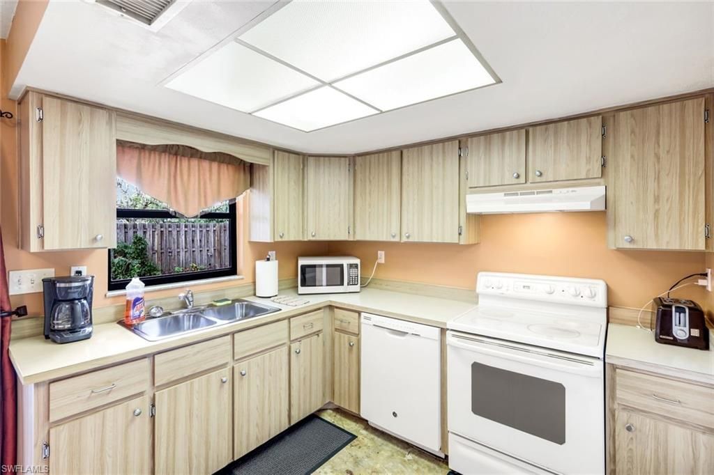 27810/27812 Pension Pl, Bonita Springs, FL 34135 Photo