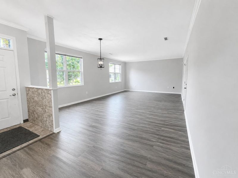 8903 Eastwind Way, West Chester, OH 45069 Photo 4
