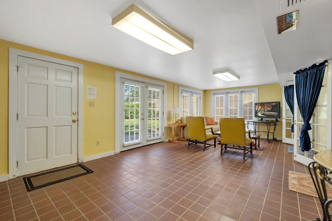 410 N Calhoun Street, Tallahassee, FL 32301 Photo