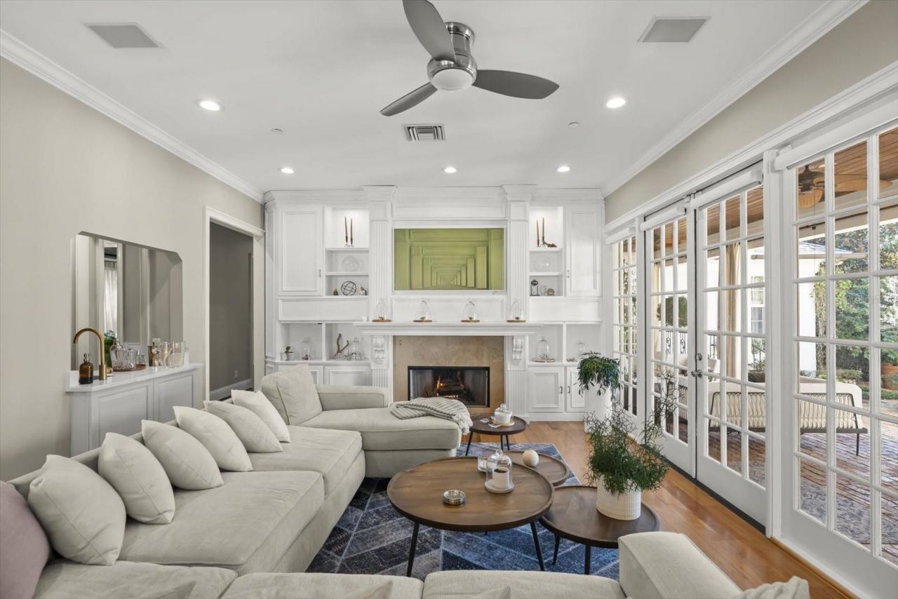 4381 New Broad Street, Orlando, FL 32814 Photo