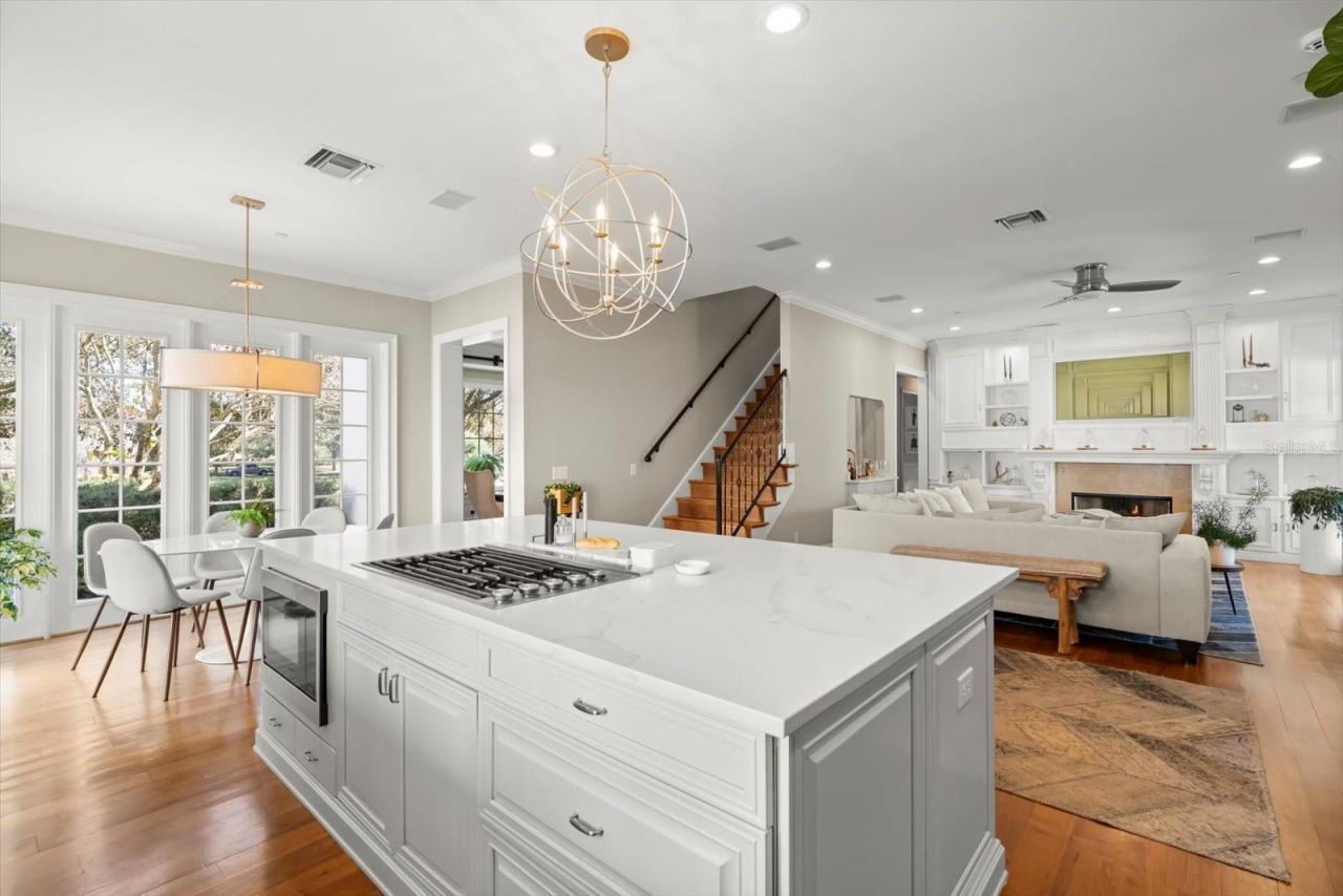 4381 New Broad Street, Orlando, FL 32814 Photo