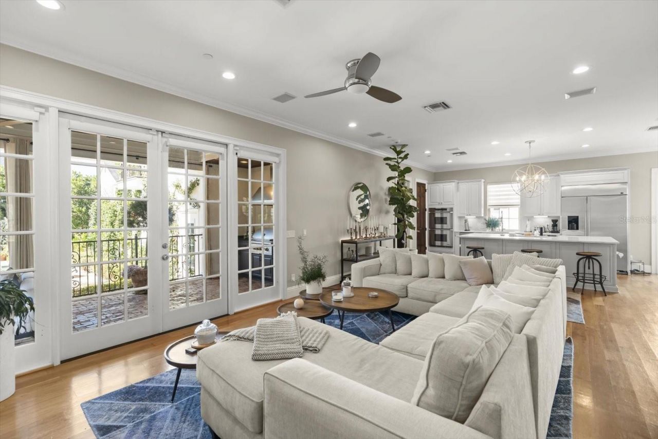 4381 New Broad Street, Orlando, FL 32814 Photo