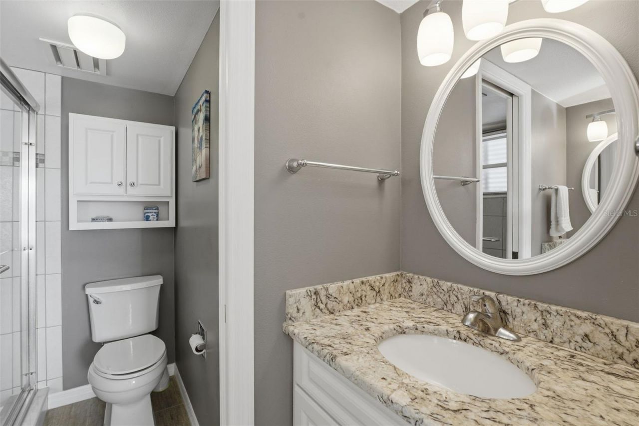 437 Cerromar Lane, Unit 520, Venice, FL 34293 Photo