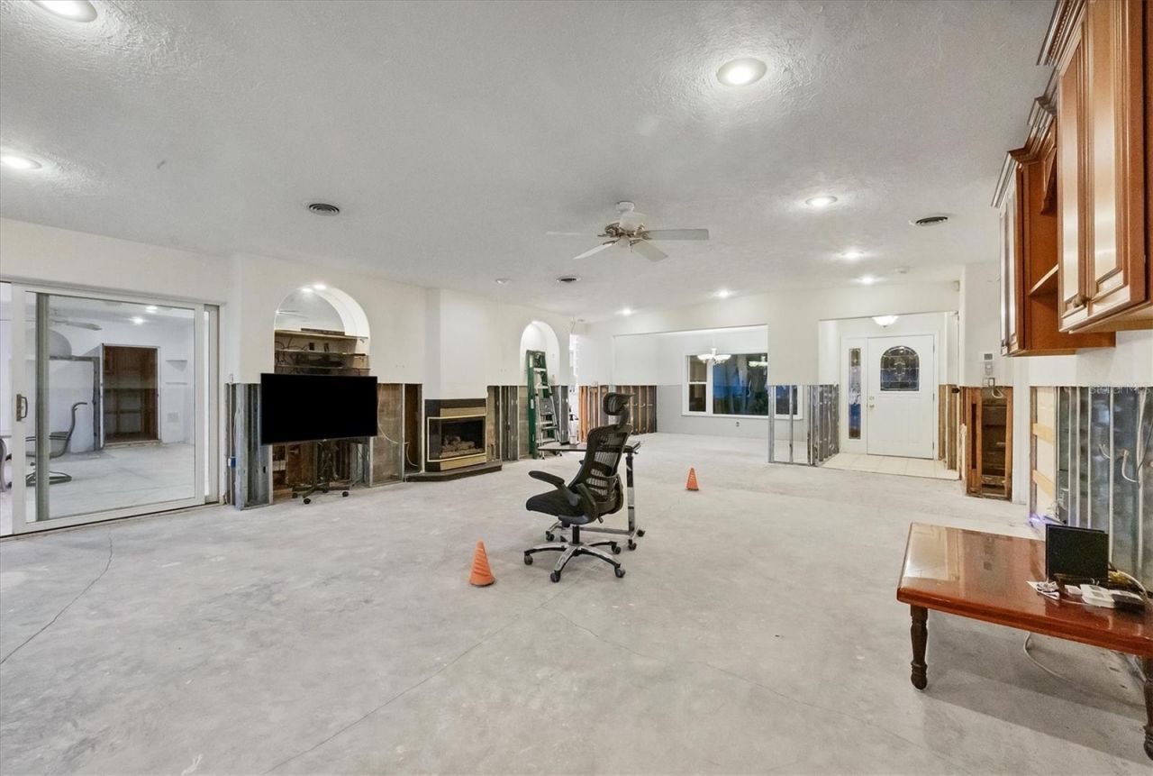 7318 Westmoreland Drive, Sarasota, FL 34243 Photo