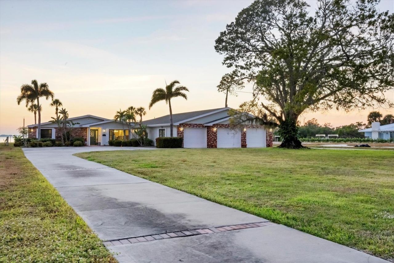 7318 Westmoreland Drive, Sarasota, FL 34243 Photo