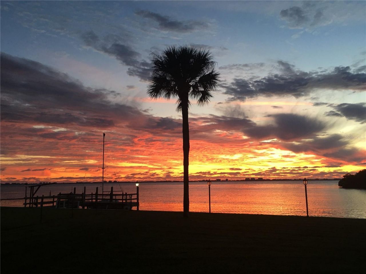 7318 Westmoreland Drive, Sarasota, FL 34243 Photo