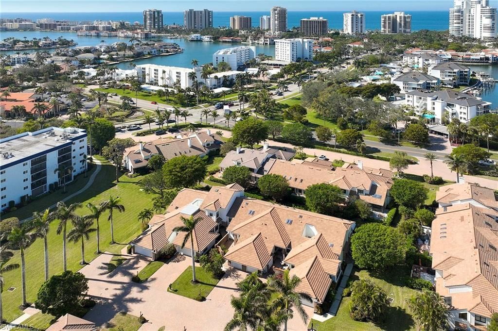 4062 Crayton Rd, Unit F5, Naples, FL 34103 Photo