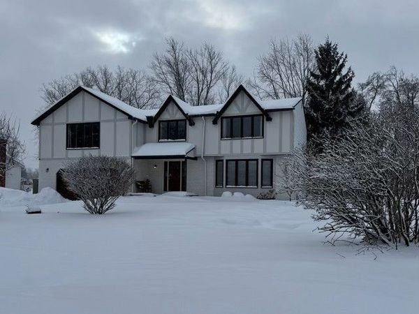 8313 West Point Drive, East Amherst, NY 14051